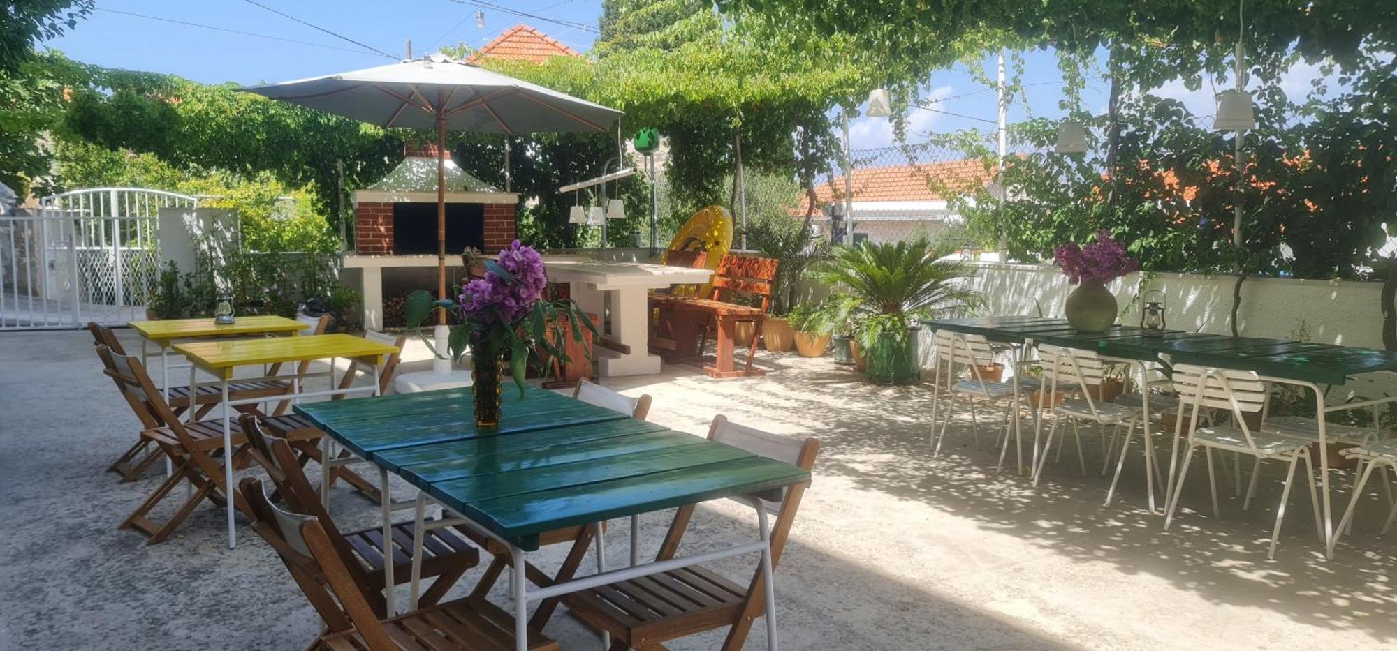 Guesthouse Lidija Sutivan Exteriör bild
